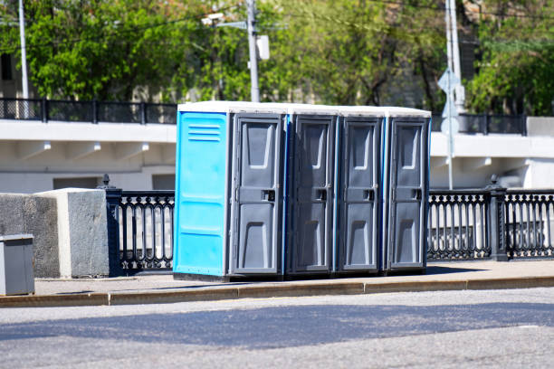 Best Luxury portable toilet rental  in Glen Dale, WV